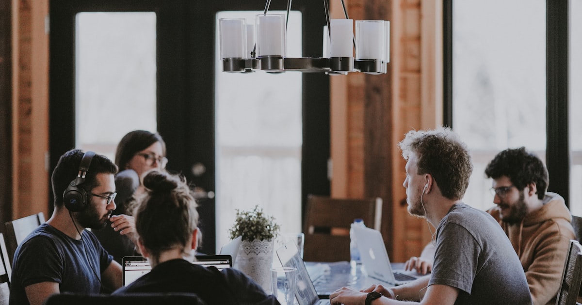 Comparatif : meilleur logiciel RH français — SIRH, ATS et paie comparés